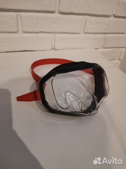 Маска для подводного плавания в ластах