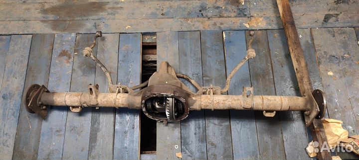 Задний мост ford 8.8
