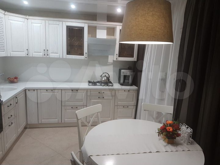 3-к. квартира, 72 м², 1/5 эт.