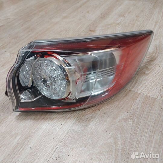 Фонарь задний правый Mazda 3 BL 2009-2013