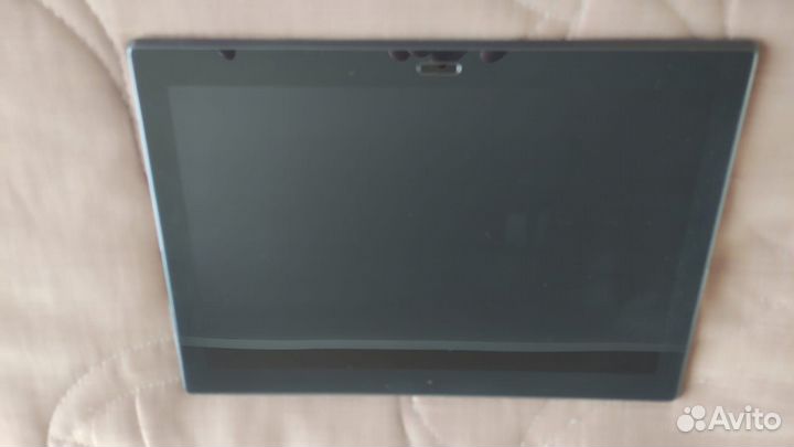 Планшет Lenovo TAB 4 TB-X704L