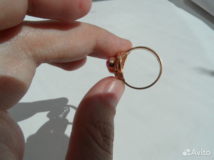 Золотое кольцо с корундом СССР