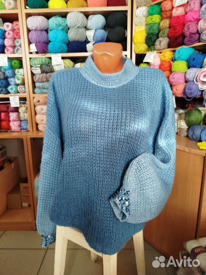 Свитер женский