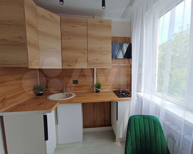 2-к. квартира, 49 м², 3/5 эт.