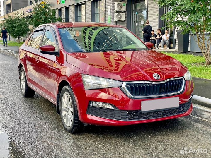 Skoda Rapid 1.6 AT, 2021, 70 000 км