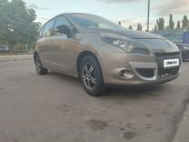 Renault Scenic 1.6 MT, 2010, 193 000 км, с пробегом, цена 515 000 руб.