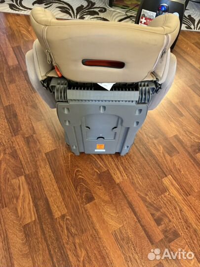 Детское автокресло универсальное до 36кг be2me