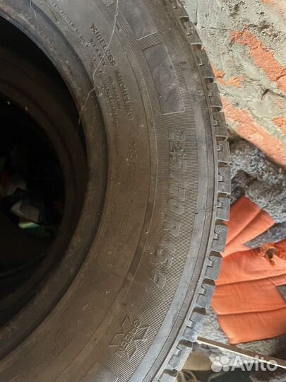 Michelin Alpin 2 225/70 R15C 35