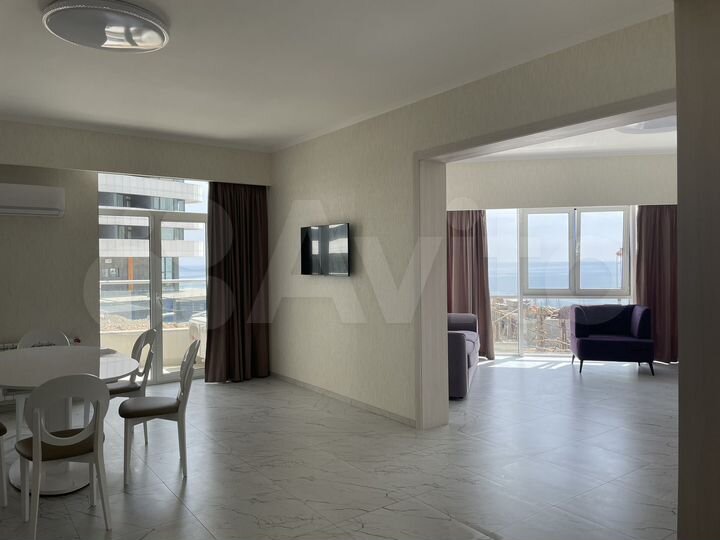 4-к. квартира, 128 м², 2/13 эт.