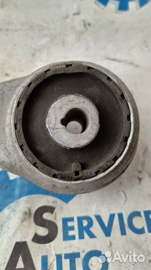 Bmw G11 15- Передний ударный рычаг правый 0570