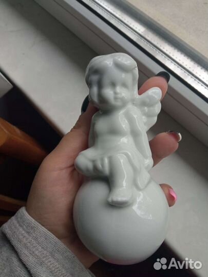 Статуэтка ангел