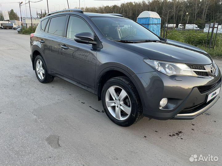 Toyota RAV4 2.2 AT, 2013, 198 000 км