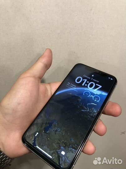 iPhone X, 64 ГБ