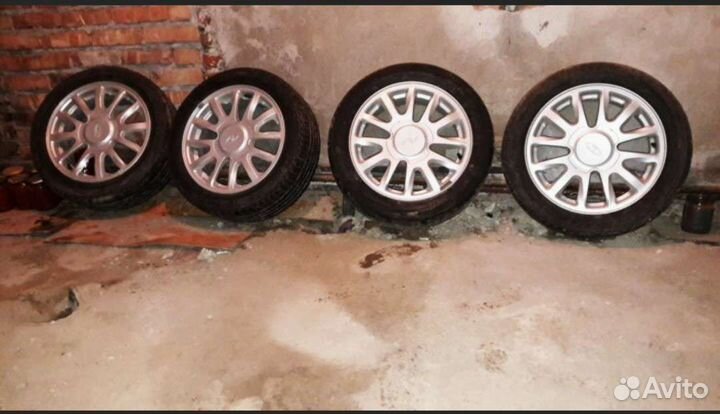Оригинальные диски LADA Granta LUX R15 + Резина