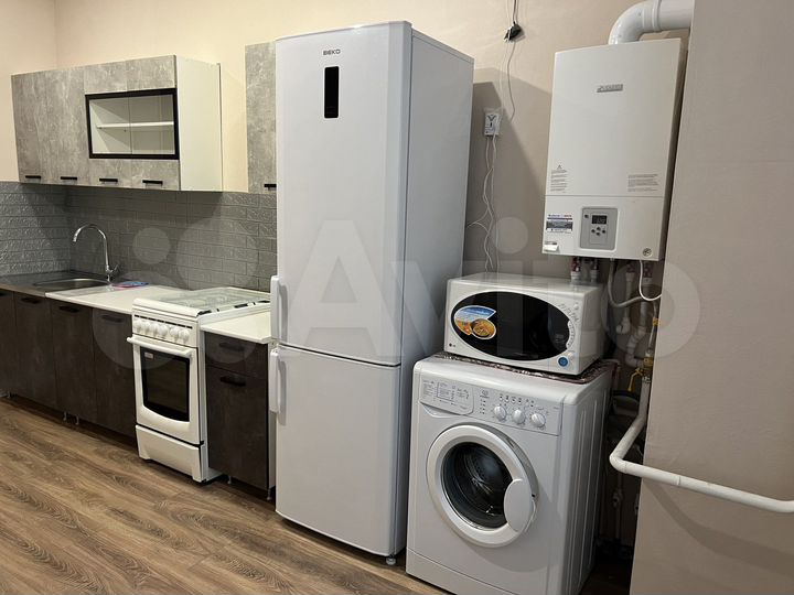 2-к. квартира, 54 м², 3/15 эт.