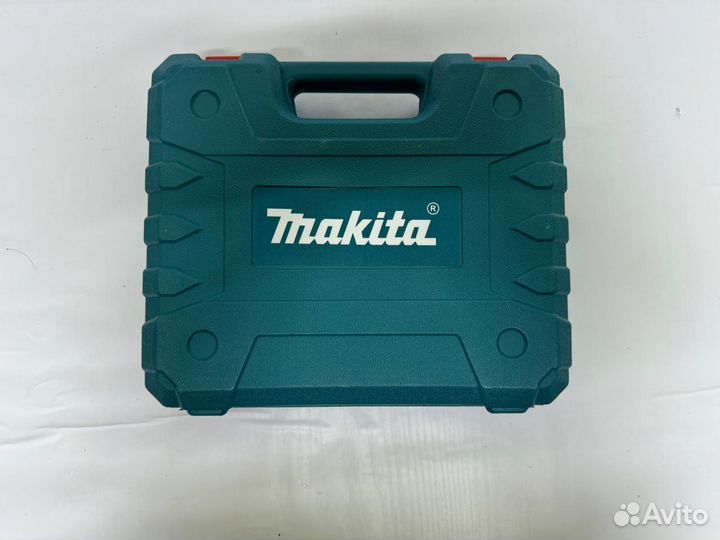 Дрель шуруповерт с набором Makita