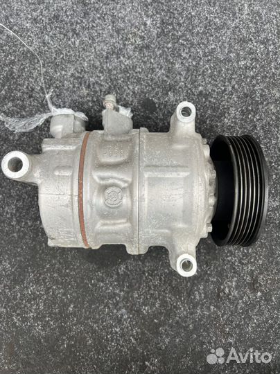 Компрессор кондиционера 5Q0820803C 1.8 CJS