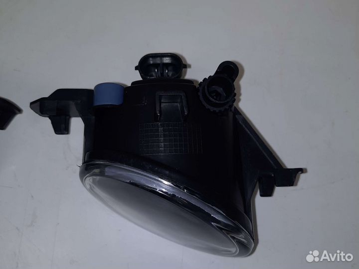 Противотуманная фара Renault symbol