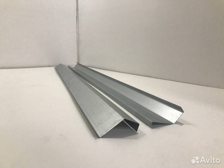 Пороги Toyota Carina ED