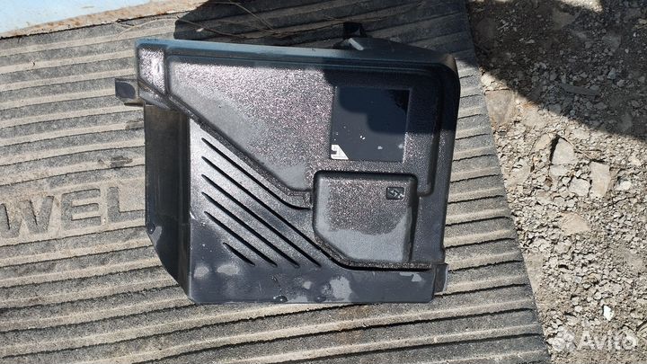 Корпус блока предохранителей renault megane 2