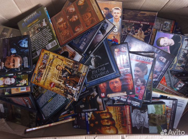 Dvd диски много