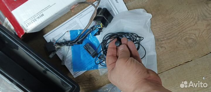 Pioner mvh-520bt