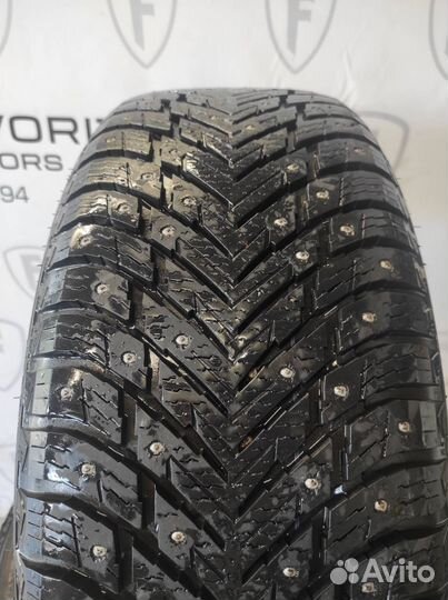 Nokian Tyres Hakkapeliitta 10p SUV 255/55 R19 111T