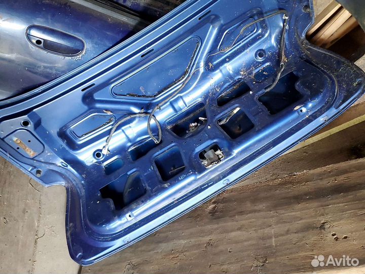 Крышка багажника chevrolet lanos
