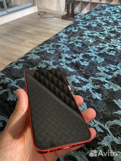 iPhone 12, 64 ГБ