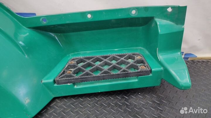 Корпус подножки правый камаз 5490