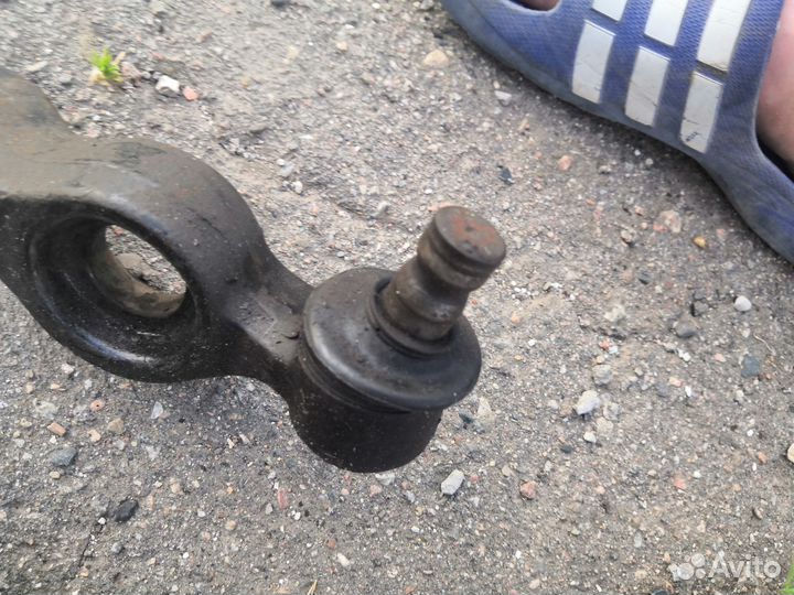 Рычаг нижний левый ауди 100 с4 ауди 100 45