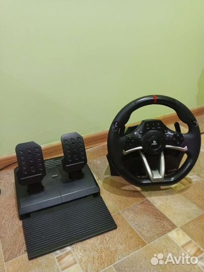 Игровой руль с педалями для пк