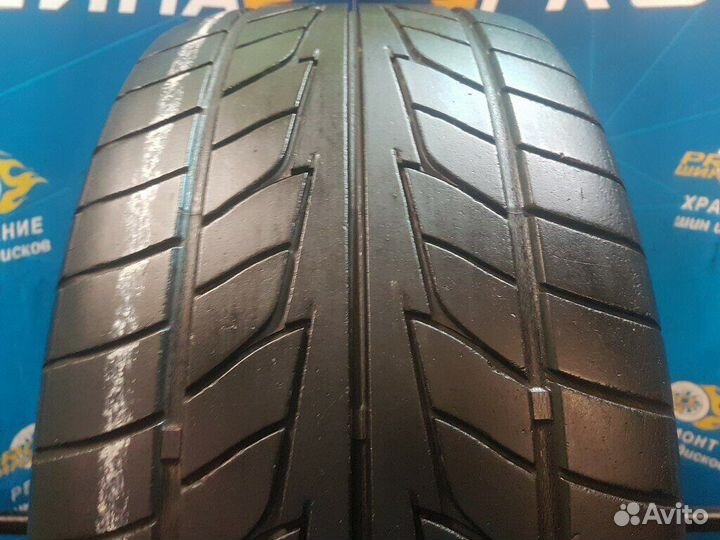 Nitto NT555 G2 245/40 R20