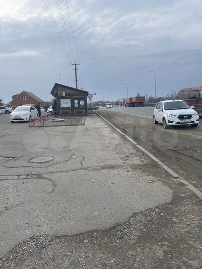 Здание, 600 м²