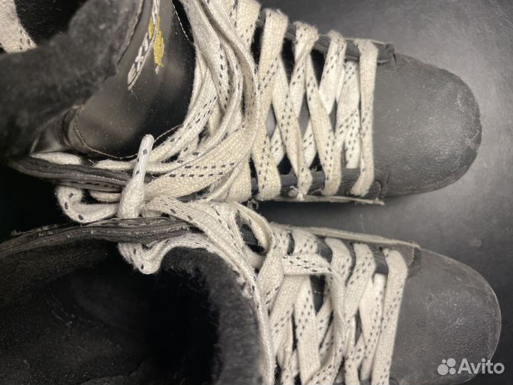 Коньки хоккейные CCM размер 38-38,5 Б/У продаю