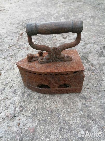 Старый утюг