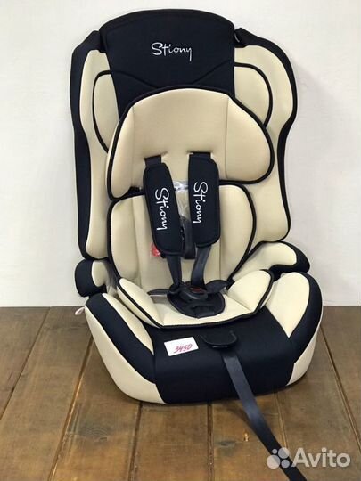 Автокресло детское универсальное