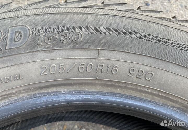 Yokohama Ice Guard IG30 205/60 R16 92Q