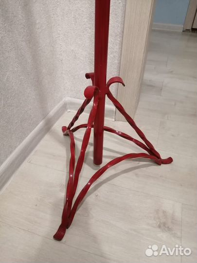 Продам вешалку