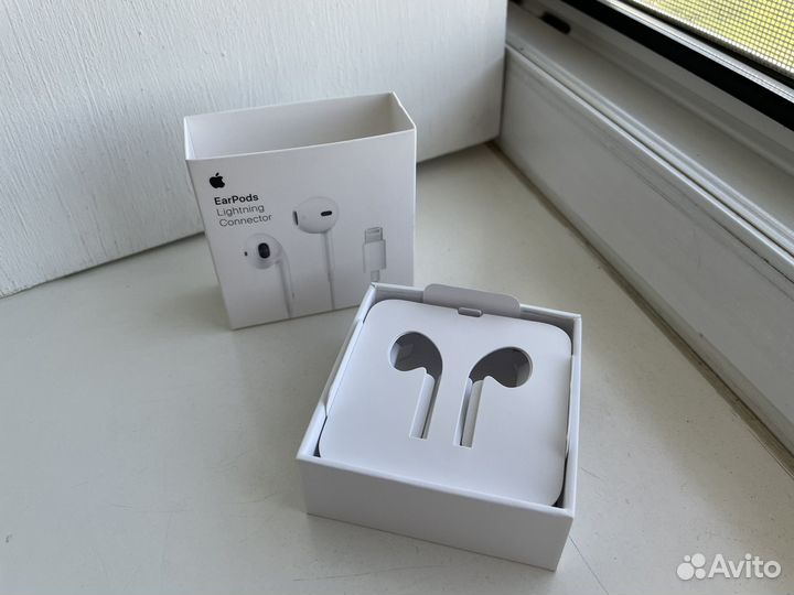 Коробка от наушников EarPods