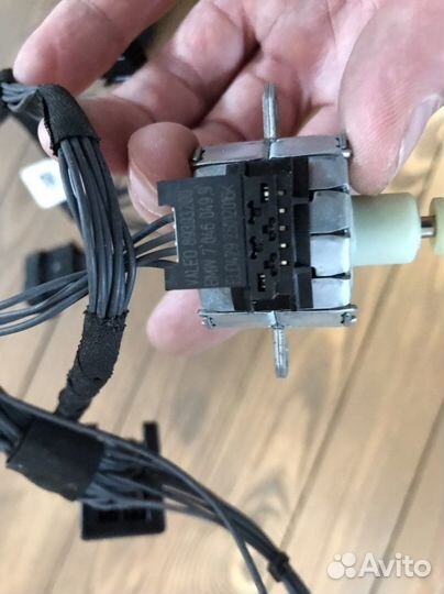 Регулятор угла наклона фар BMW