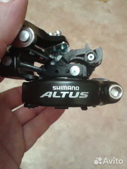 Передний переключатель Shimano