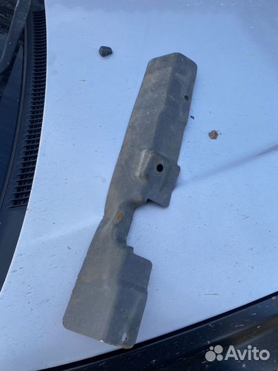 74814JD00A Пыльник кузова наружные Nissan Qashqai