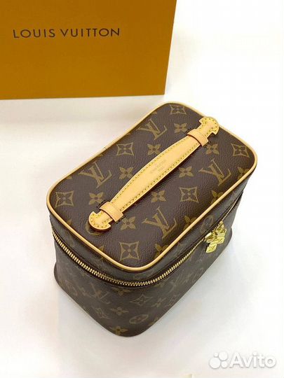 Косметичка nice BB M44495 Louis Vuitton