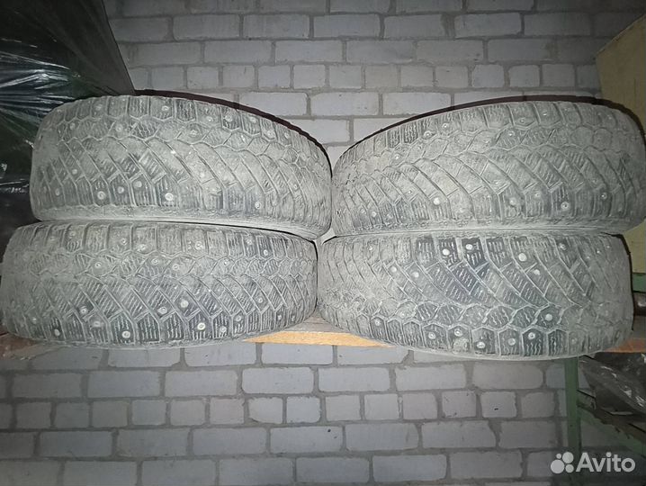 Continental ContiIceContact 19.5/65 R15 94