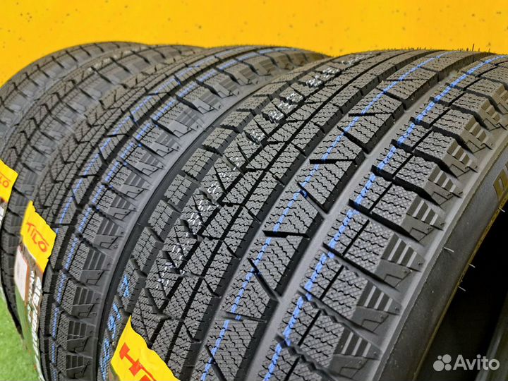 Hilo Arctic S-8 215/50 R17 95H