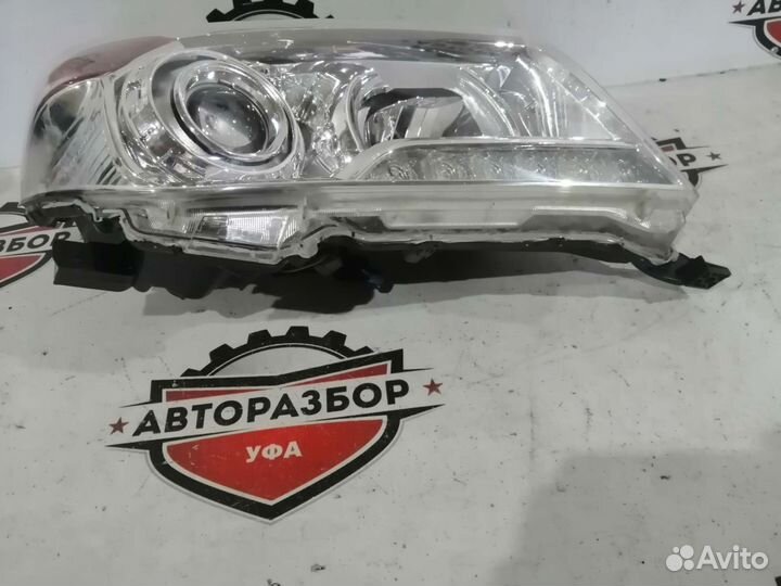 Фара прав toyota land cruiser Б/У 200 12-15 ксен