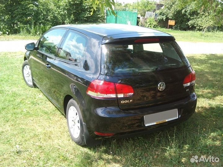 Volkswagen Golf 1.6 МТ, 2011, 200 000 км