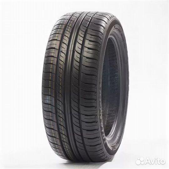 Triangle TR928 205/70 R15 96H