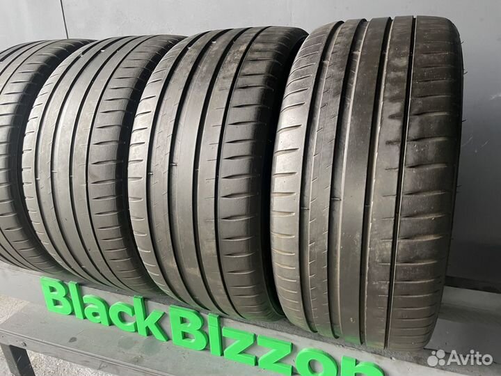 Michelin Pilot Sport 4 235/40 R18